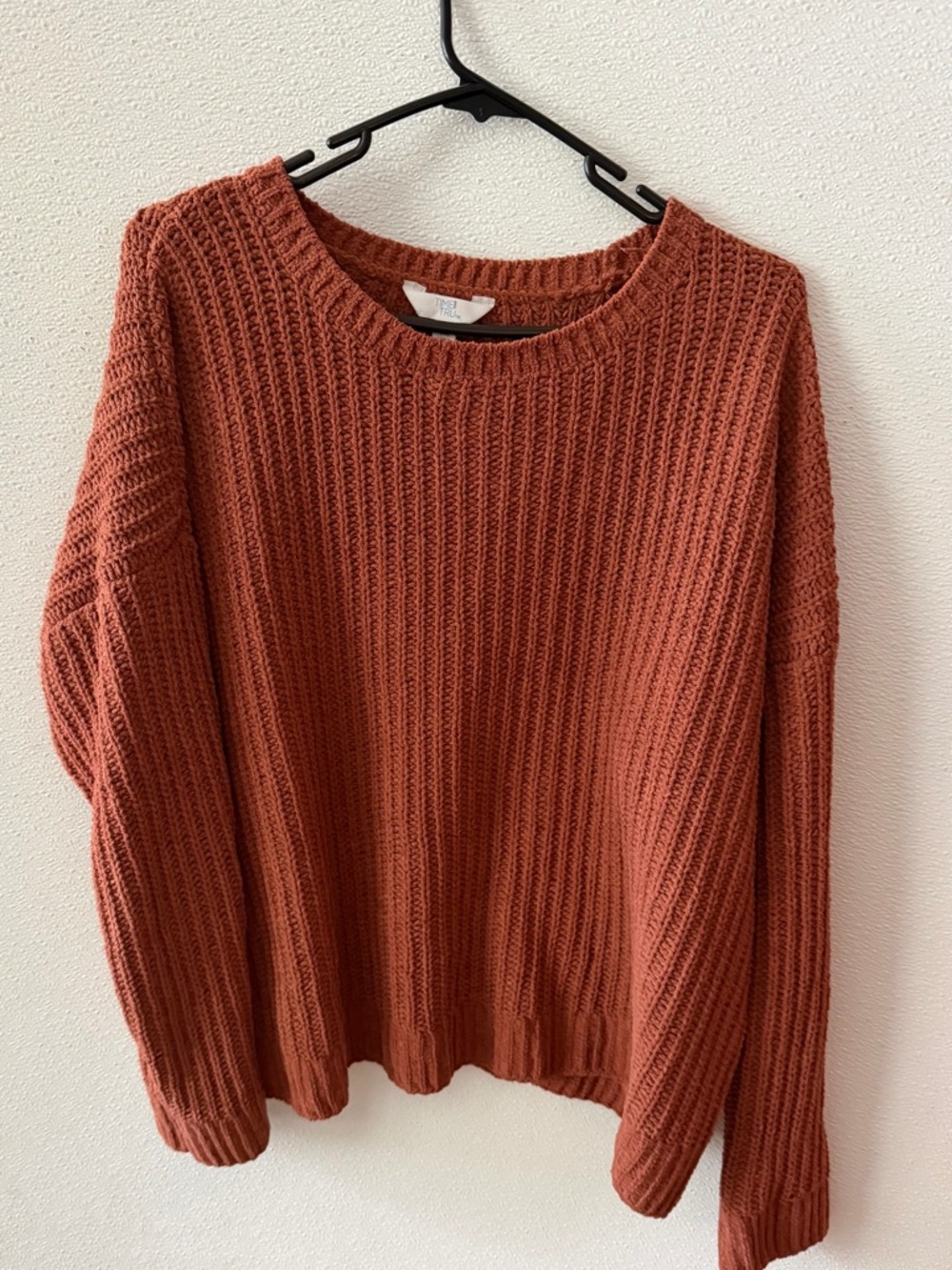 Time and Tru Rust Ribbed Crewneck Sweater